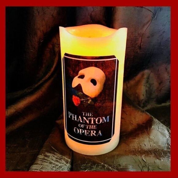🕯🌹 NWOT. Broadway Phantom Of The Opera Flameless Candle with Timer - Picture 3 of 6
